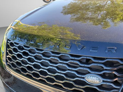 Used 2020 Land Rover Range Rover Velar R-Dynamic S image 9