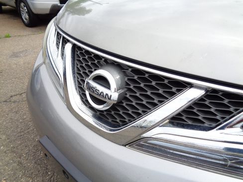 Used 2012 Nissan Murano SL w/ Navigation Pkg image 9