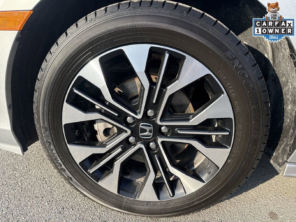 Used 2025 Honda Odyssey Elite image 8