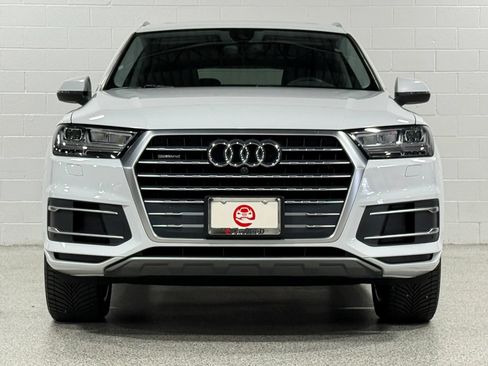 Used 2019 Audi Q7 2.0T Premium Plus w/ Premium Plus Package AWD/4WD image 3