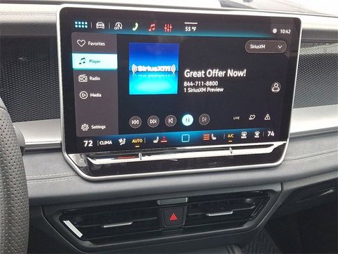 New 2026 Volkswagen Tiguan SE R-Line image 9