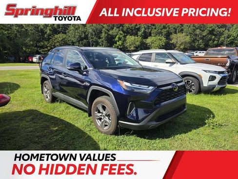 Used 2024 Toyota RAV4 XLE w/ Convenience Package FWD image 1