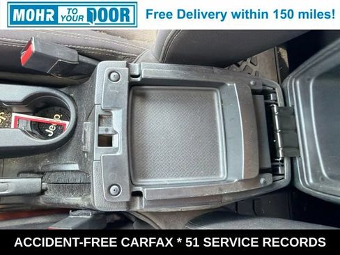 Used 2015 Jeep Wrangler Unlimited Rubicon w/ Connectivity Group AWD/4WD image 27