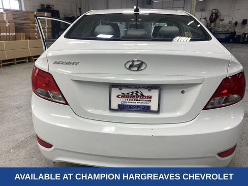 Used 2016 Hyundai Accent SE FWD image 40