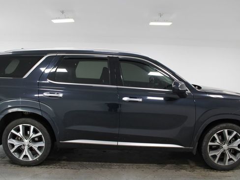 Used 2021 Hyundai Palisade Limited w/ Cargo Package image 11