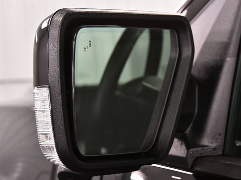Used 2026 Ford F150 Lariat AWD/4WD image 14