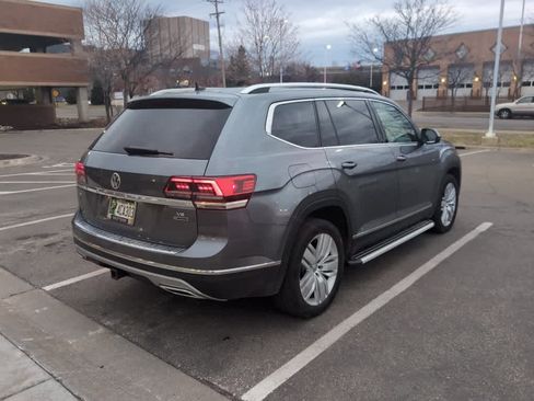 Used 2019 Volkswagen Atlas SEL Premium image 6