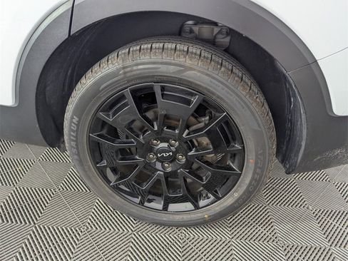 Used 2022 Kia Telluride SX w/ SX Prestige Package image 21