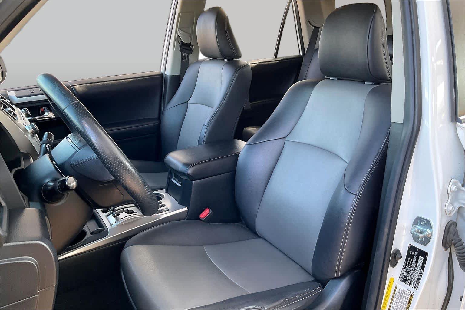 Used 2019 Toyota 4Runner SR5 Premium AWD/4WD image 8