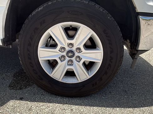 Used 2018 Ford F150 XLT w/ Max Trailer Tow Package AWD/4WD image 19