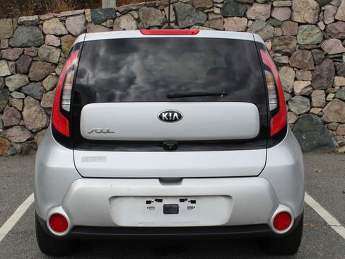 Used 2015 Kia Soul ! w/ Sun & Sound Package image 8