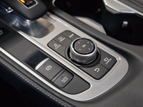 New 2026 INFINITI QX60 Luxe image 15