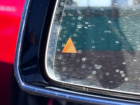 Used 2013 Mercedes-Benz E 350 4MATIC Sedan image 25