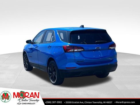 Certified 2024 Chevrolet Equinox LS w/ LS Convenience Package AWD/4WD image 4