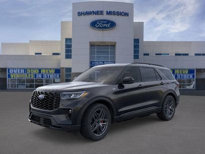 New 2025 Ford Explorer ST-Line w/ Premium Package