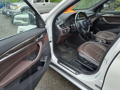 Used 2016 BMW X1 xDrive28i image 19