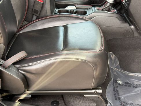 Used 2021 Jeep Wrangler Unlimited Rubicon image 11