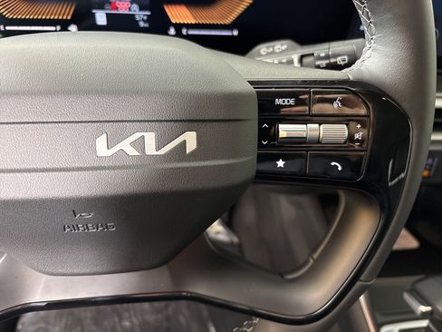New 2026 Kia Sorento S AWD/4WD image 21