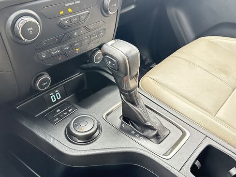 Used 2020 Ford Ranger Lariat w/ Equipment Group 501A Mid image 22