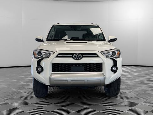 Used 2023 Toyota 4Runner TRD Off-Road Premium w/ Off Road Premium Plus Package AWD/4WD image 3