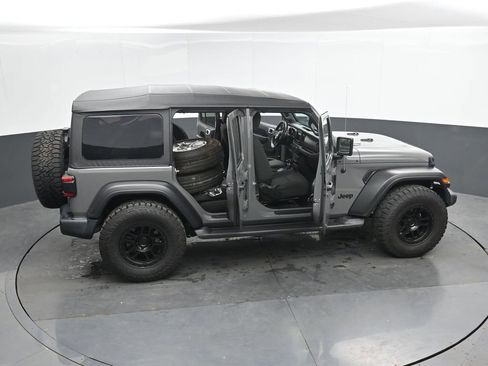 Used 2019 Jeep Wrangler Unlimited Sport S AWD/4WD image 47