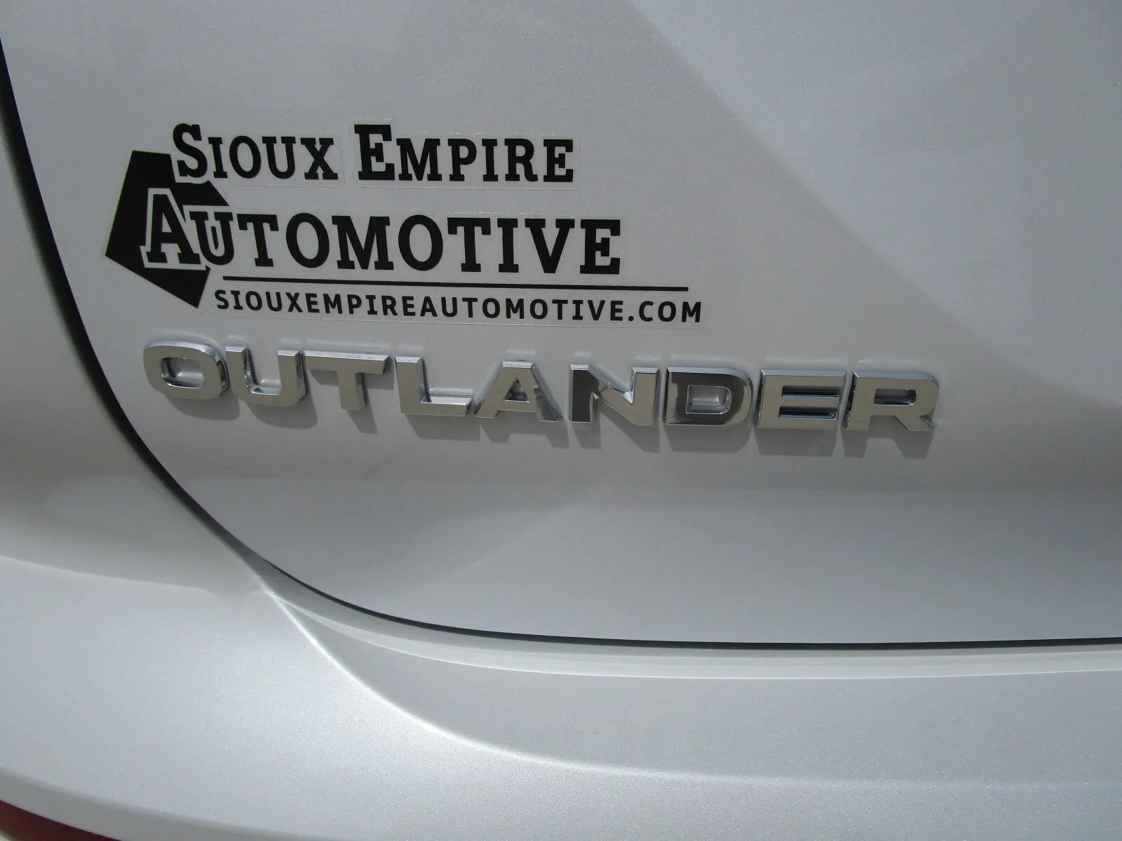 Used 2025 Mitsubishi Outlander SE AWD/4WD image 40
