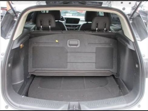 Certified 2024 Buick Encore GX Sport Touring w/ Comfort Package FWD image 11