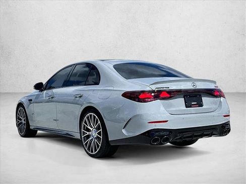 New 2026 Mercedes-Benz E 53 AMG e 4MATIC Sedan image 3