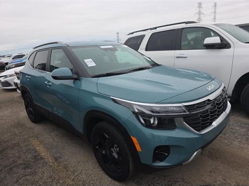 Used 2026 Kia Seltos EX w/ EX Sunroof Package FWD image 1