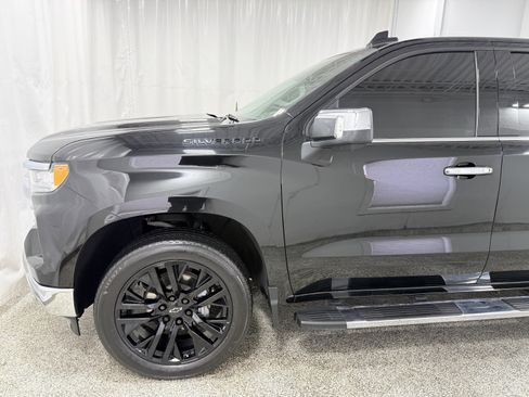 Used 2023 Chevrolet Silverado 1500 LTZ w/ LTZ Premium Package image 4
