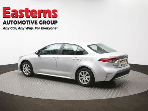 Used 2022 Toyota Corolla LE FWD image 63