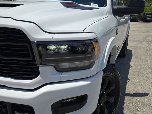 Used 2024 RAM 2500 Limited AWD/4WD image 10