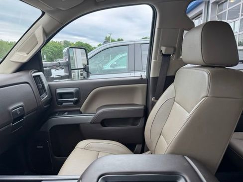 Used 2017 Chevrolet Silverado 3500 LTZ w/ Duramax Plus Package AWD/4WD image 18