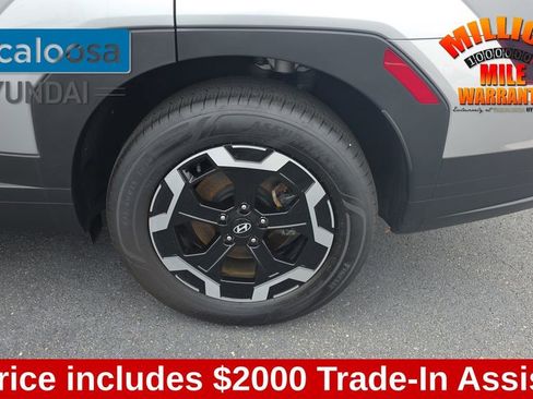 Used 2024 Hyundai Santa Fe SE FWD image 11