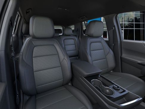 New 2026 Chevrolet Equinox LT w/ Convenience Package II image 17