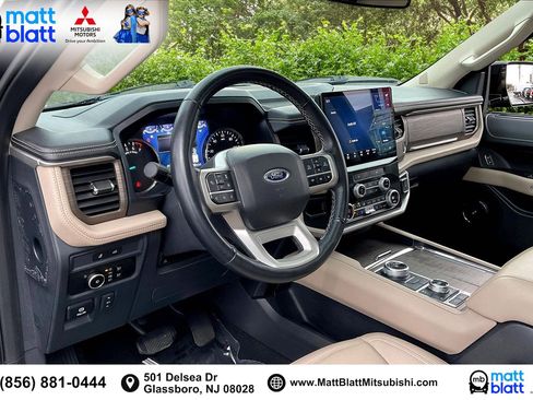 Used 2024 Ford Expedition Limited image 15