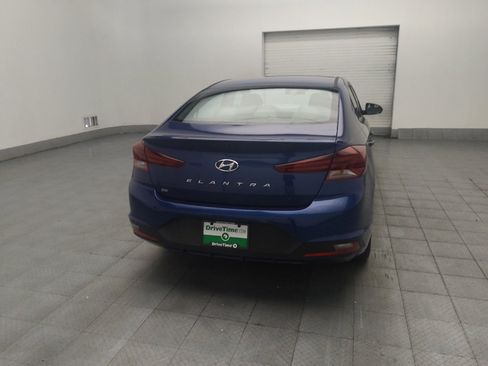 Used 2020 Hyundai Elantra SE FWD image 7