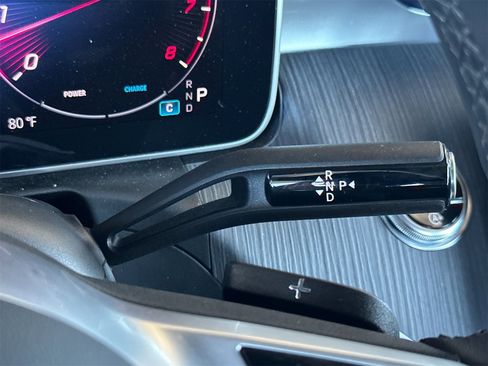 Certified 2025 Mercedes-Benz C 300 Sedan image 23