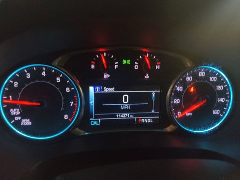 Used 2016 Chevrolet Malibu LT w/ Leather Package FWD image 23