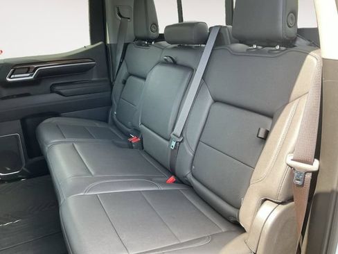 Certified 2023 Chevrolet Silverado 1500 LT Trail Boss w/ Convenience Package II AWD/4WD image 13