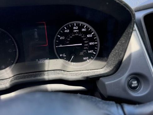 Used 2024 Subaru Crosstrek 2.0i Premium AWD/4WD image 4