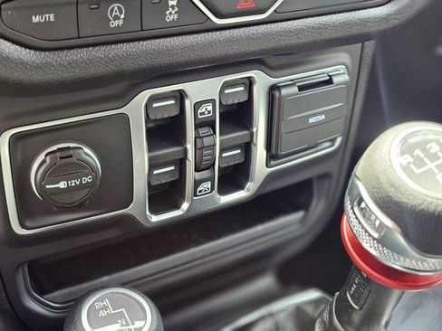 New 2026 Jeep Wrangler Unlimited Sport AWD/4WD image 12
