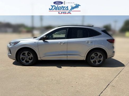 Certified 2023 Ford Escape ST-Line w/ Tech Pack #1 FWD image 2