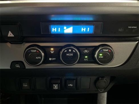 Used 2022 Toyota Tacoma SR5 image 18