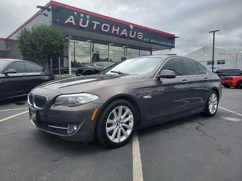 Used 2013 BMW 528i xDrive Sedan image 1
