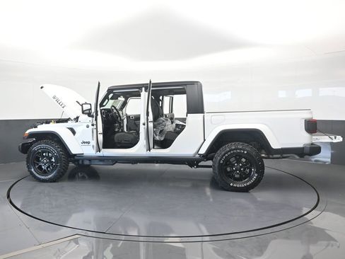 New 2026 Jeep Gladiator Willys image 67