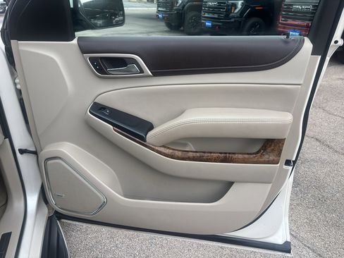 Used 2015 GMC Yukon Denali w/ Open Road Package image 15