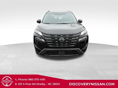 New 2026 Nissan Rogue Dark Armor image 4