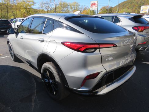 New 2026 Buick Envista Sport Touring w/ Convenience I Package FWD image 4