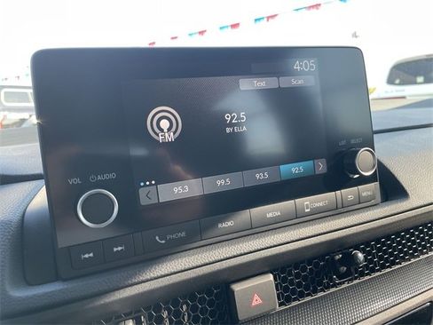 Used 2023 Honda CR-V LX image 18